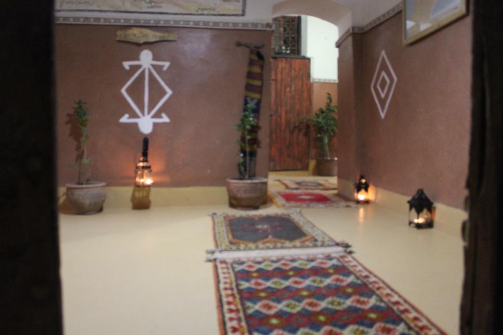Отель Kasbah Ben Ali Kelaat-M'Gouna Экстерьер фото